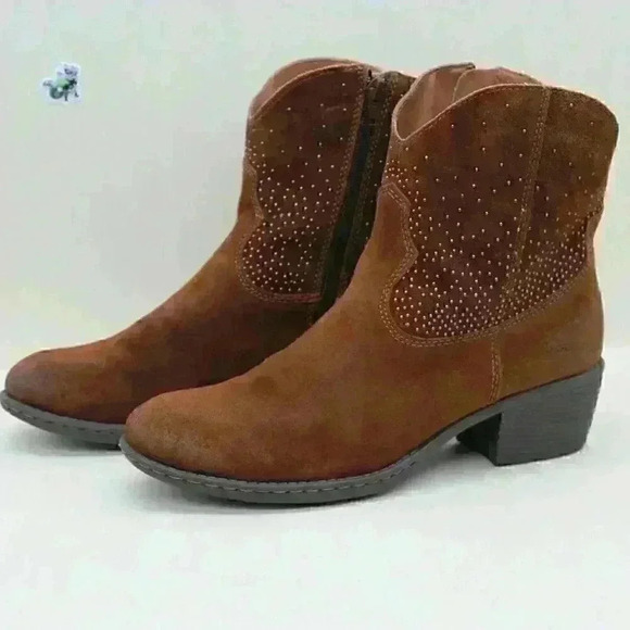 Born BOC Shoes - Born Boc Women’s Brown Suede Leather Studs Western Cowboy Ankle Boots Sz US 9.5